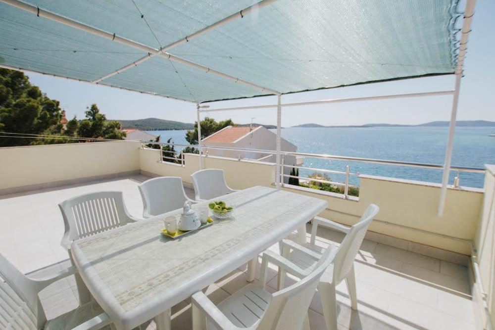 Apartman Relax 2 Zaboric Buitenkant foto